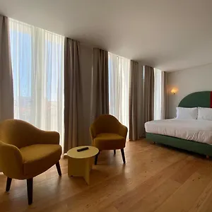 Serviced - Estrela , Lisboa Portugal
