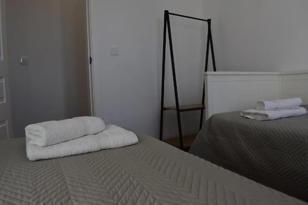 Apartamentos Molinos Constantina 0*,
